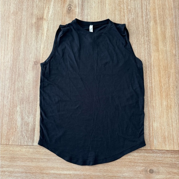 Lululemon Muscle Tank - Picture 1 of 2